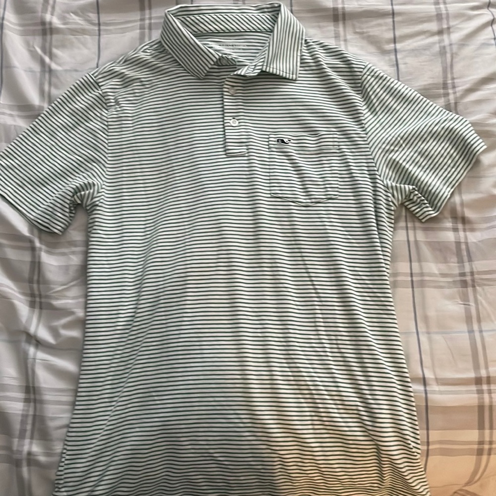 Vineyard Vines collared quarter-button. Green & White striped. Brand new.